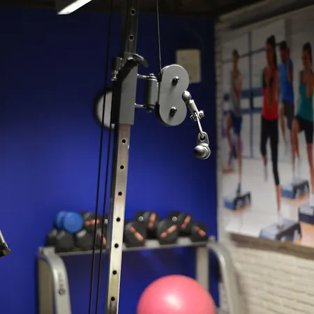 فندق ويز كوجايِلِ