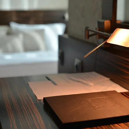 ويز كوجايِلِ