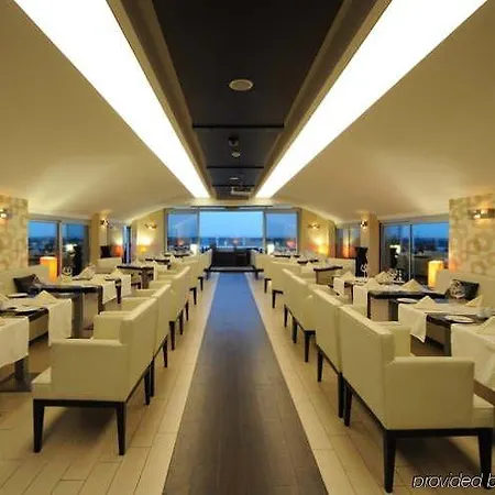 Hotel Wes