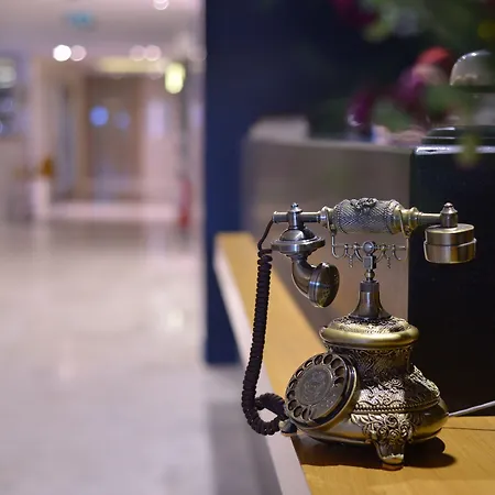 Wes Ξενοδοχείο