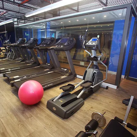 Ξενοδοχείο Wes