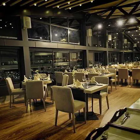 Wes 4* Kocaeli